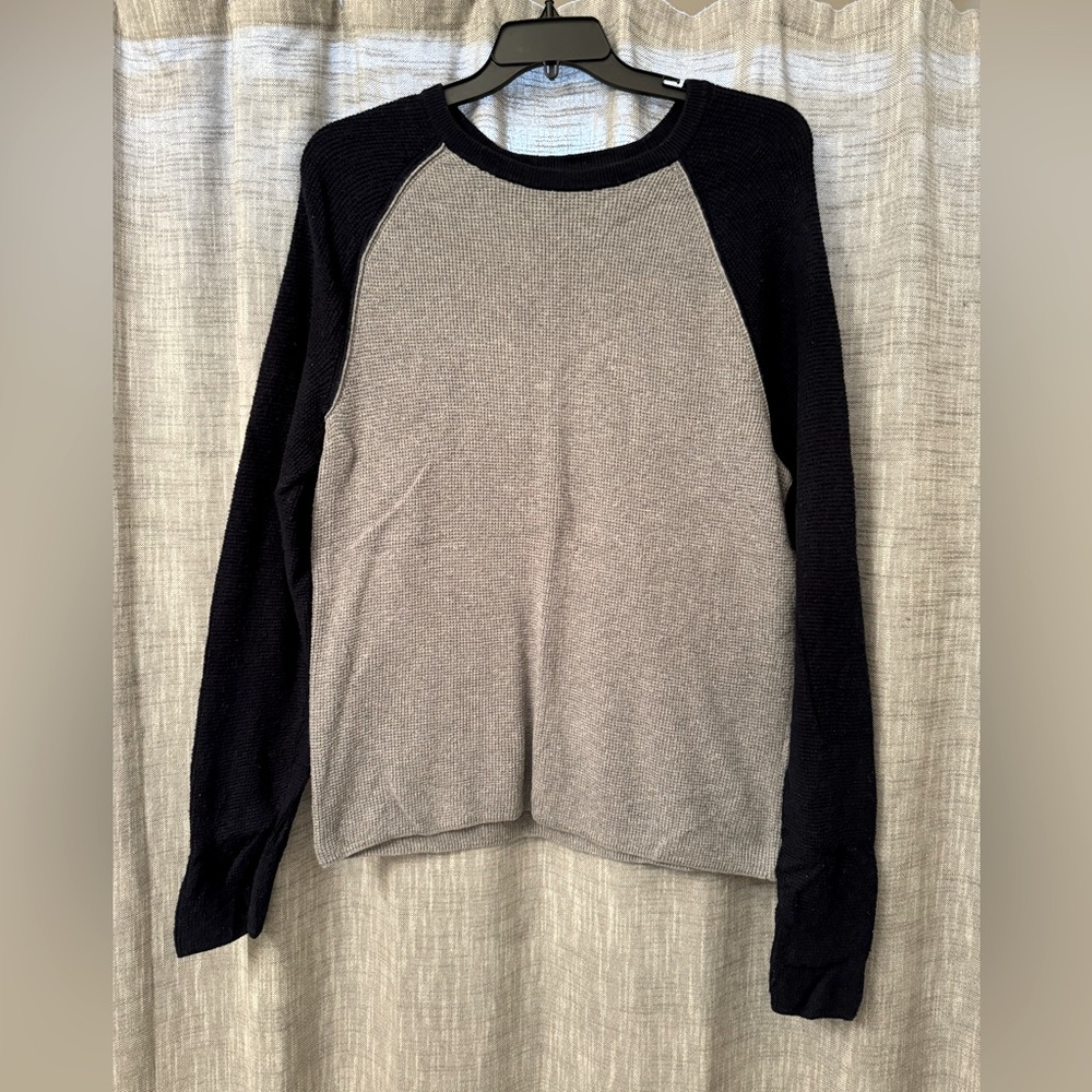 Navy/ gray waffle baseball shirt, Lucky brand, size Large